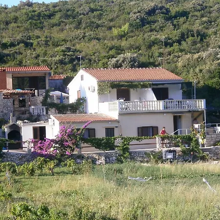 Mumanovic Apartment