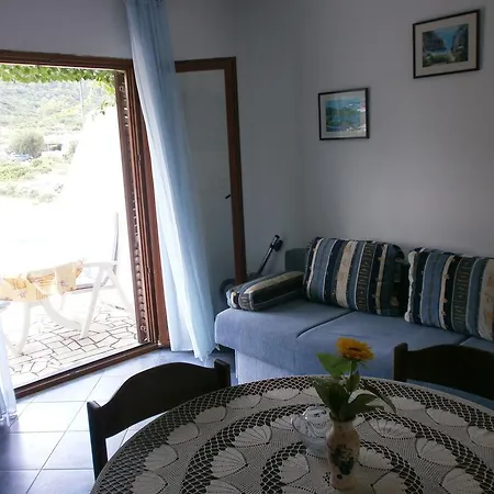Mumanovic Apartment Vis