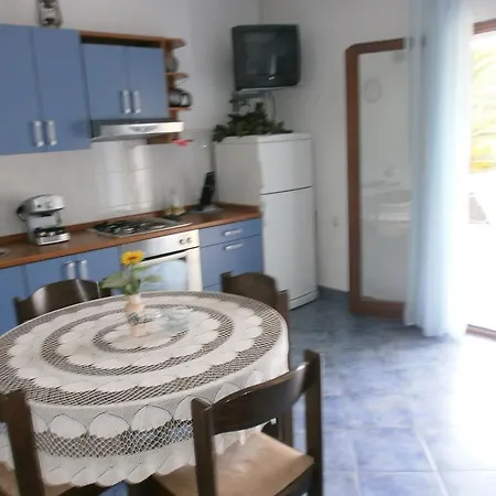 Mumanovic Apartment *